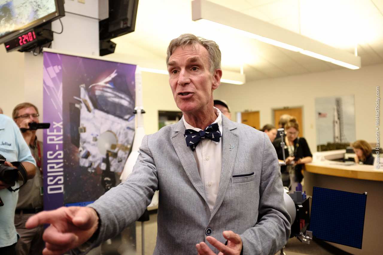 Bill Nye dropped into the KSC news center to discuss Europan fish people (among other topics).
